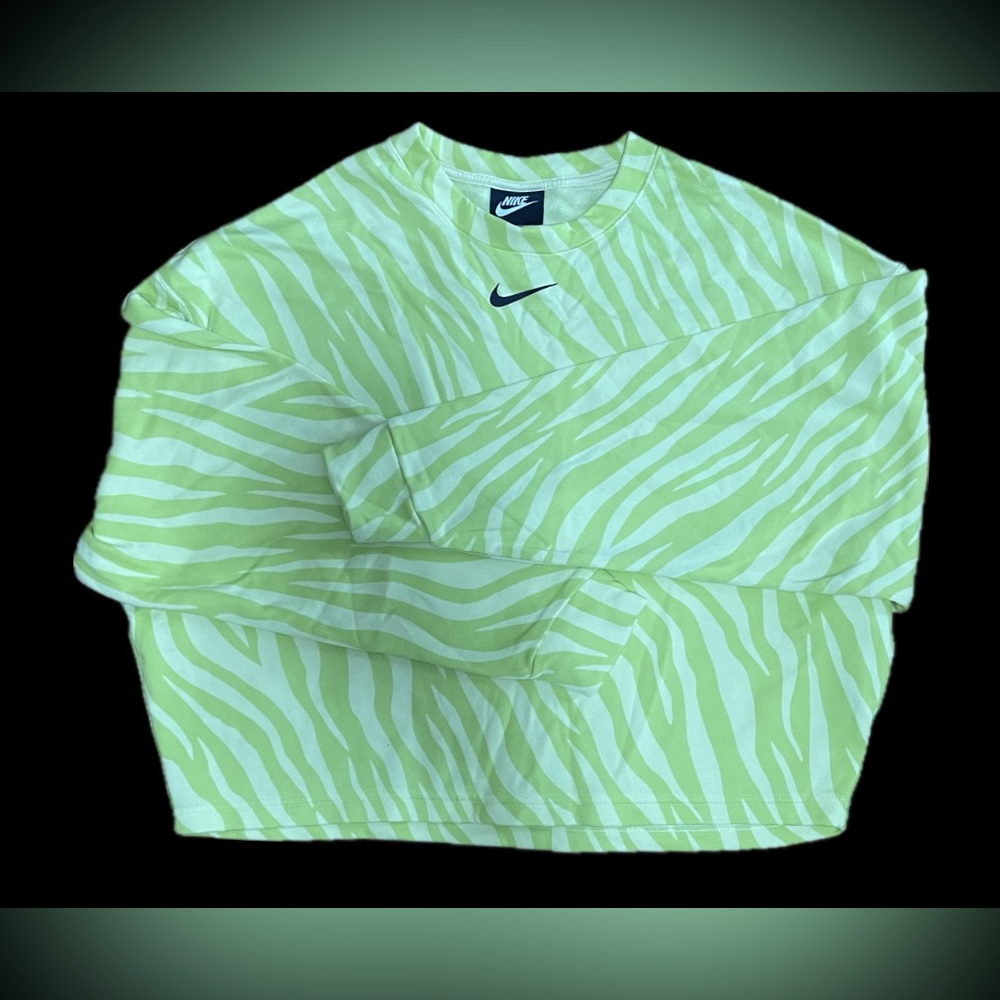 Nike sportswear icon clash crew